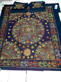 হাতের কাজের বেডশীট